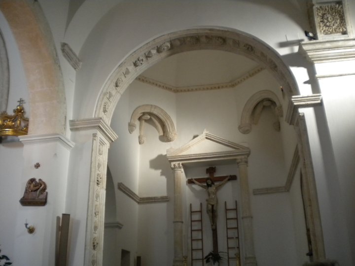 Davanti alla cappella del Cristo